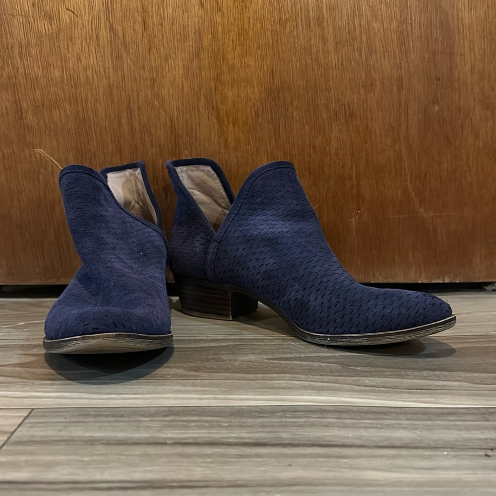 Women’s Lucky Brand Blue Suede Ankle Boots